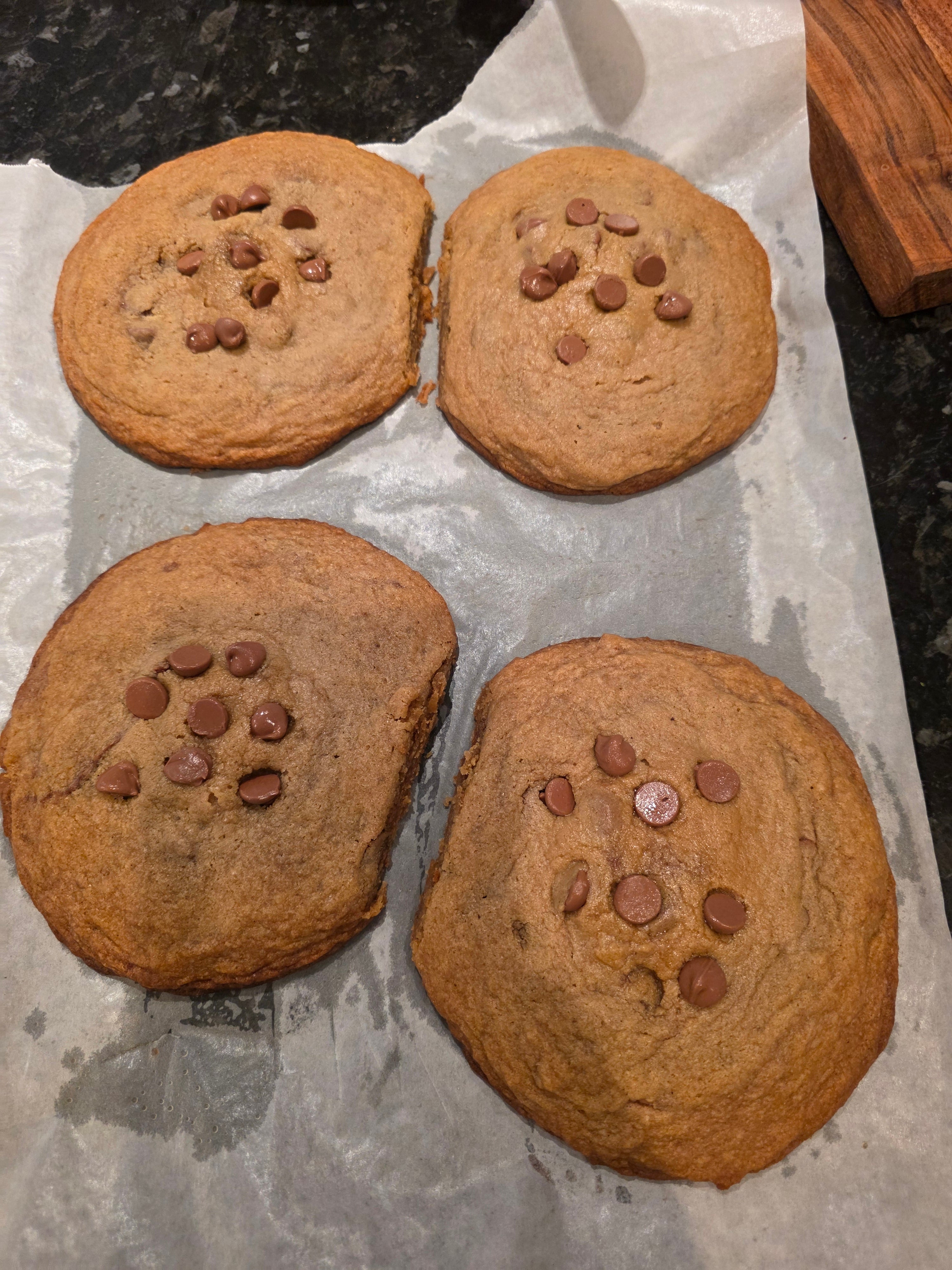 Biscotti Ripieni (Stuffed Cookies) – Nutella Chocolate Chip 125g (Large)