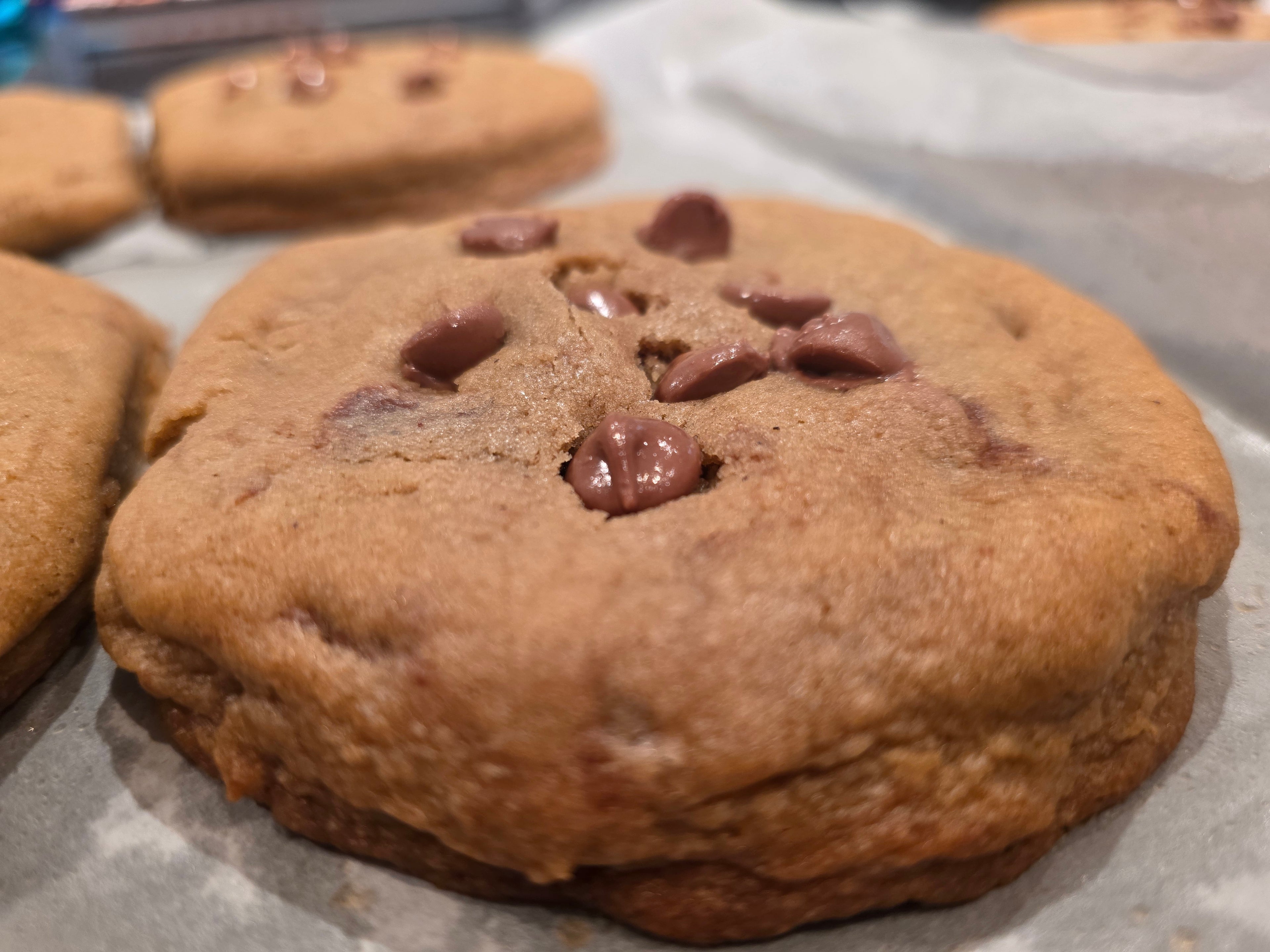 Biscotti Ripieni (Stuffed Cookies) – Nutella Chocolate Chip 125g (Large)