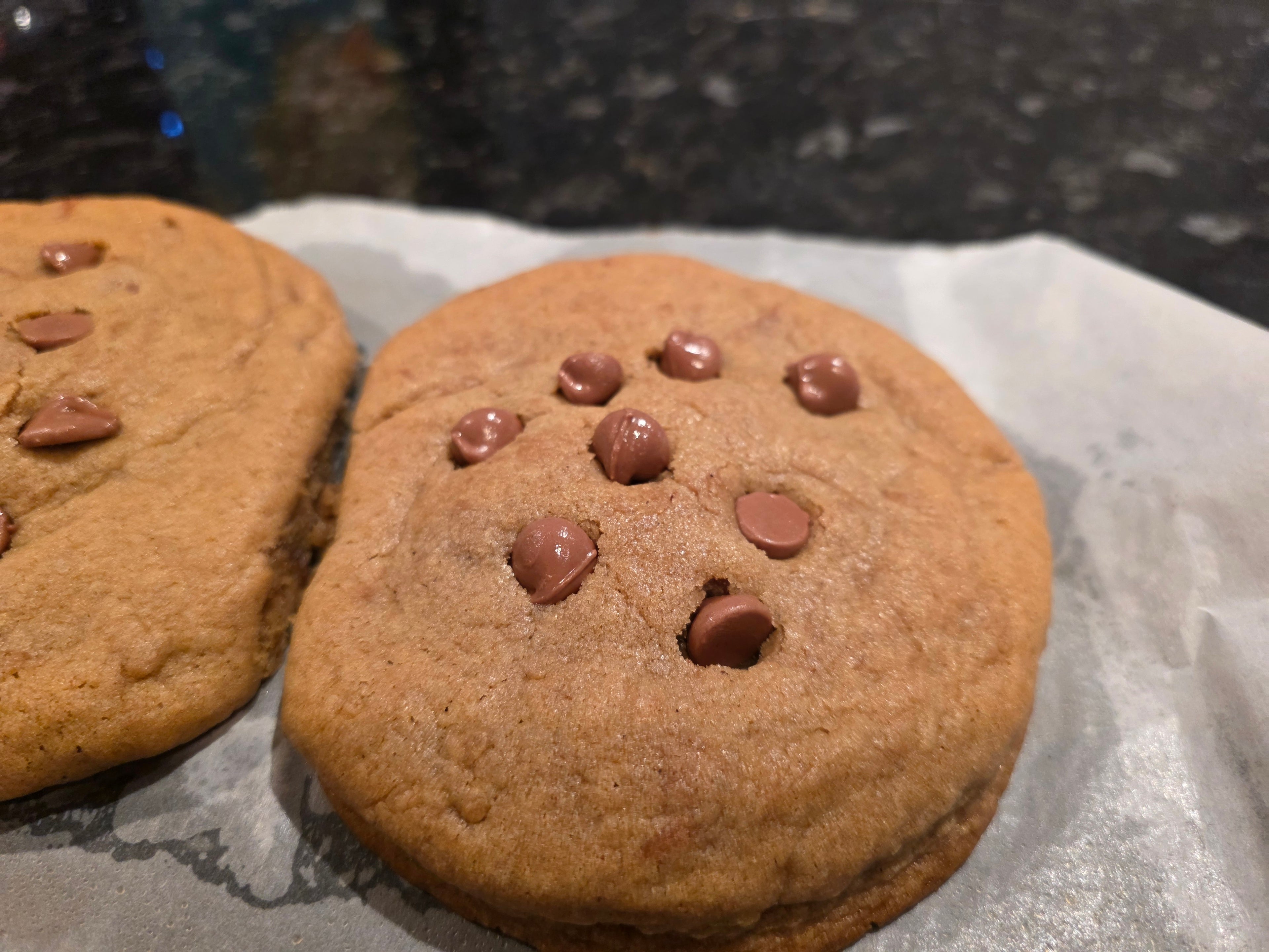 Biscotti Ripieni (Stuffed Cookies) – Nutella Chocolate Chip 125g (Large)