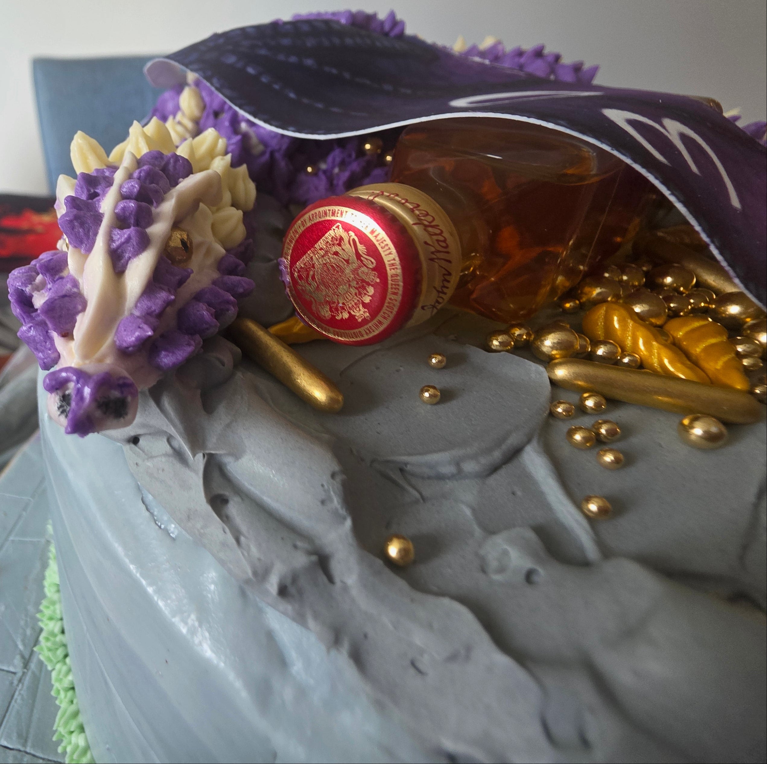 🐉 Custom Dragon Hoard Castle Cake