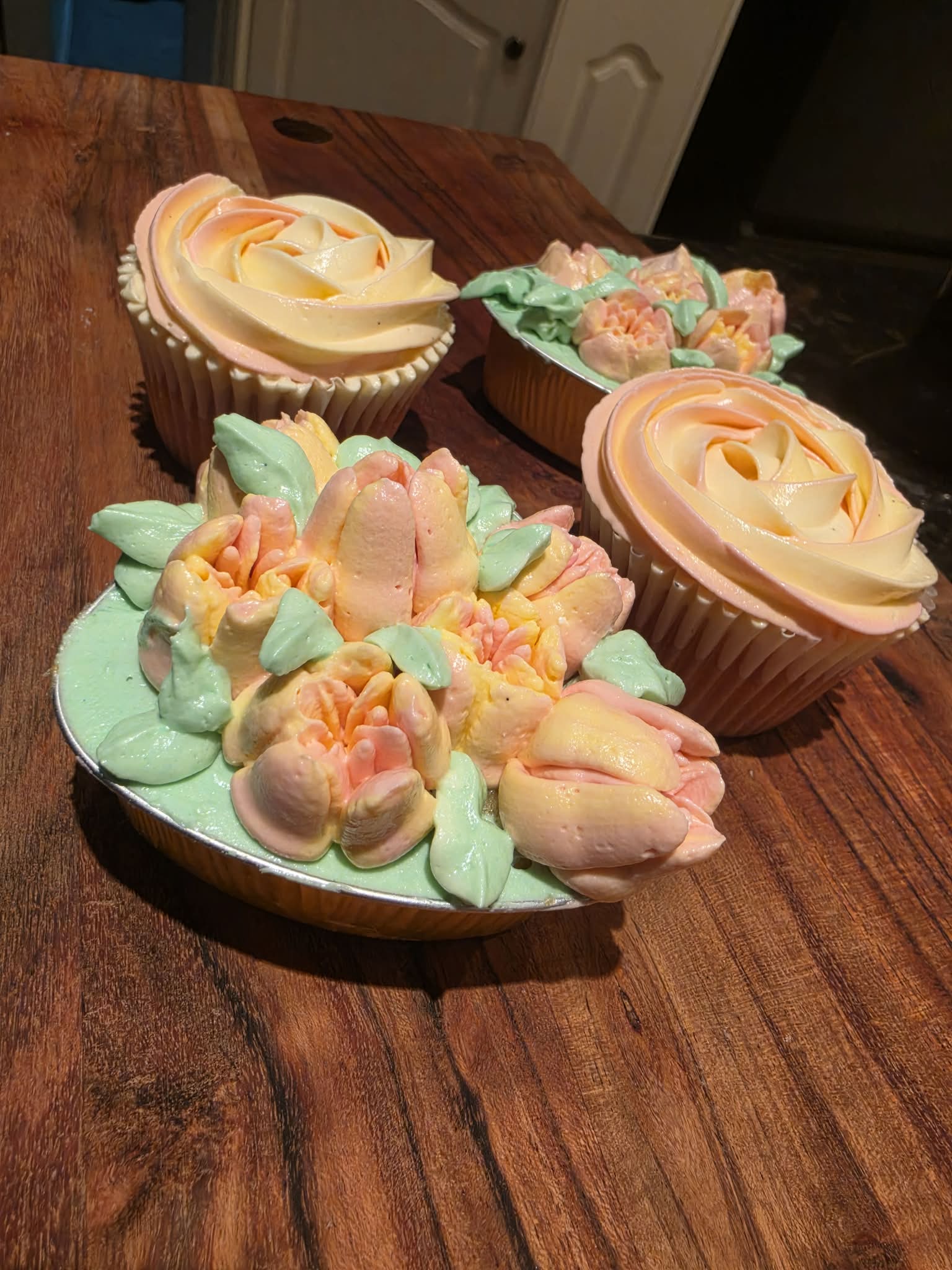Custom Buttercream Cupcakes