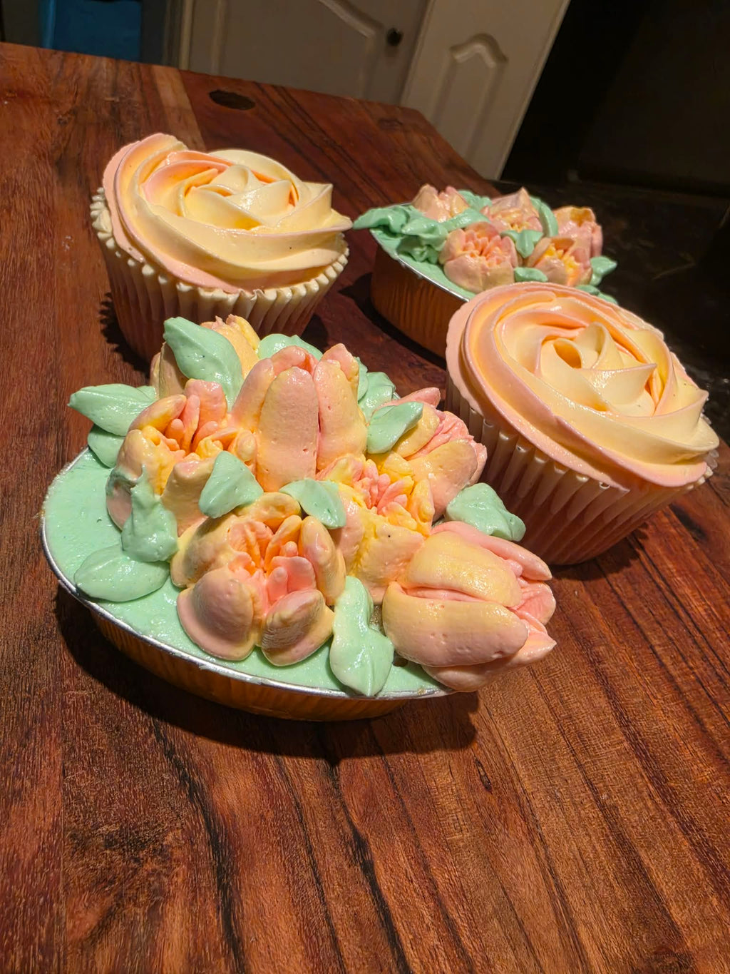 Custom Buttercream Cupcakes