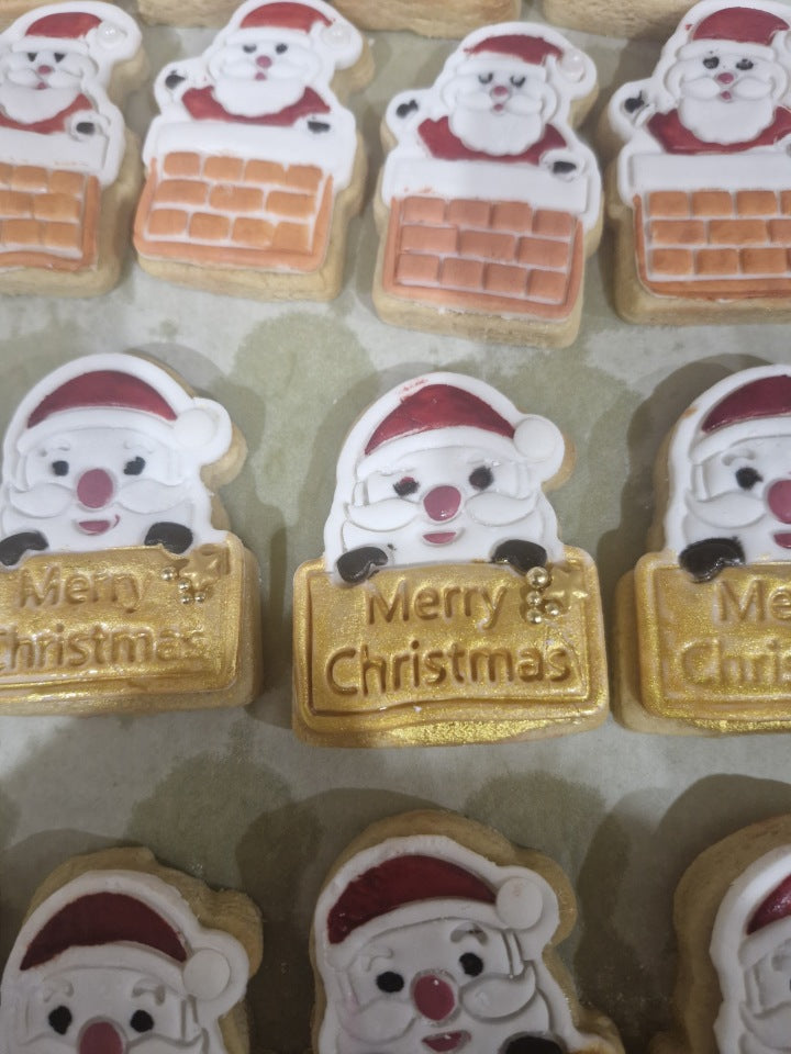 🍪 Sugar Cookies with Royal Icing and Decorations